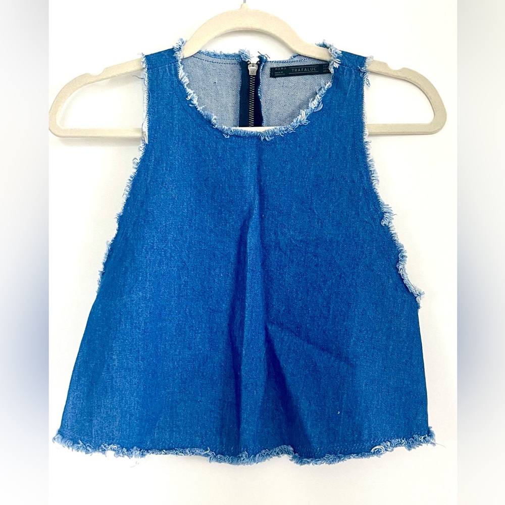 Zara trafaluk denim summer woman’s crop top. Size XS